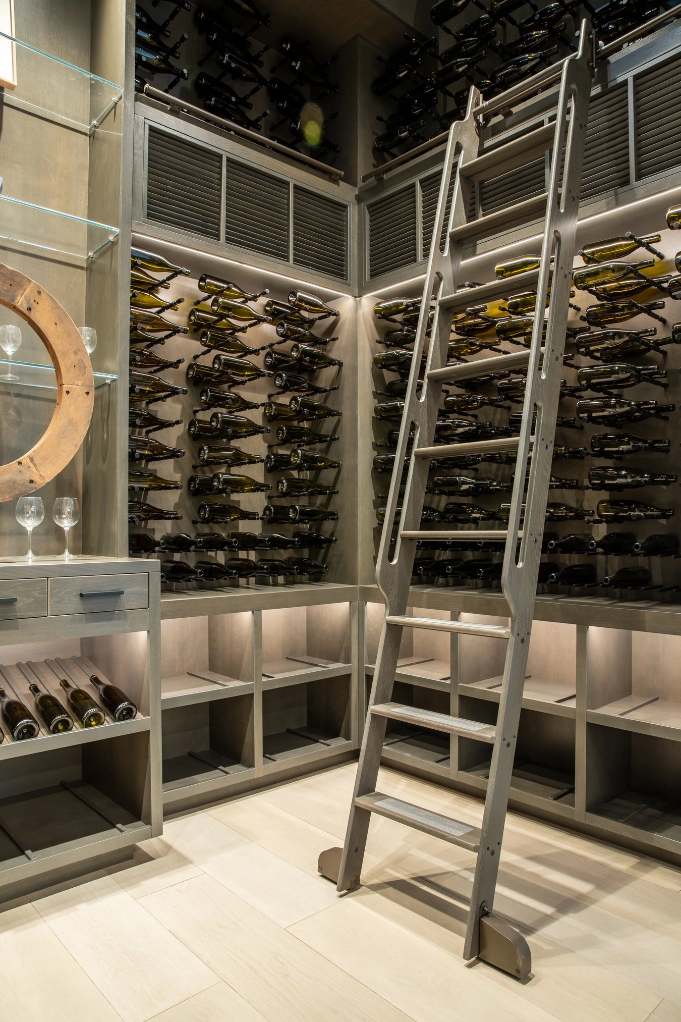 VintageView Retail Wine Racks