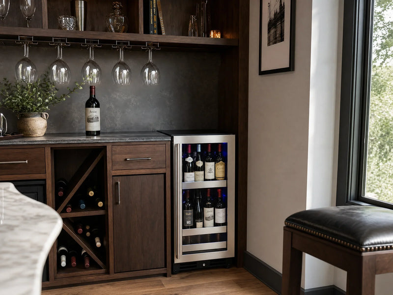 15 inch Reserva beverage center, right hinge, lifestyle room view
